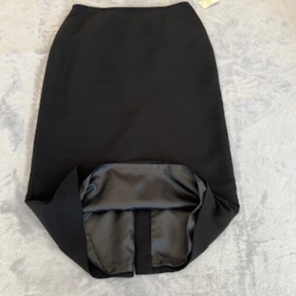 Liz Claiborne Women's Maxi Black Skirt Lined With Slit In Back 12 NWT - Picture 11 of 14